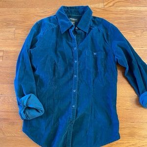 Women’s Eddie Bauer corduroy shirt